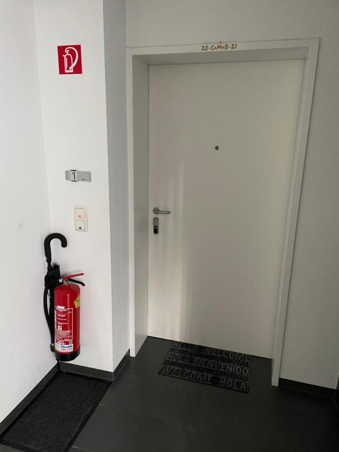 Moderne Stadtwohnung Inkl. Tiefgaragenplatz Bregenz Buitenkant foto